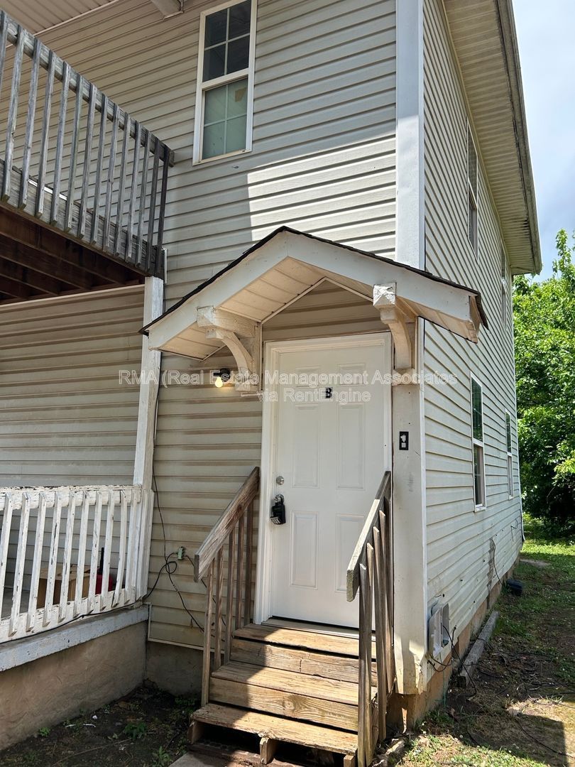 Gallery Image 0