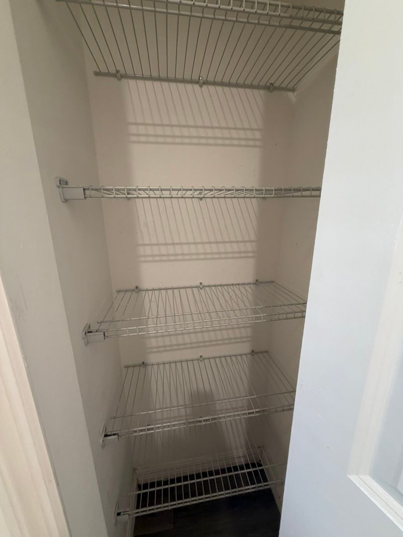 Gallery Image 18