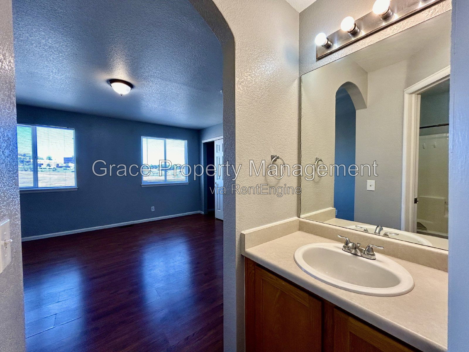 Gallery Image 11