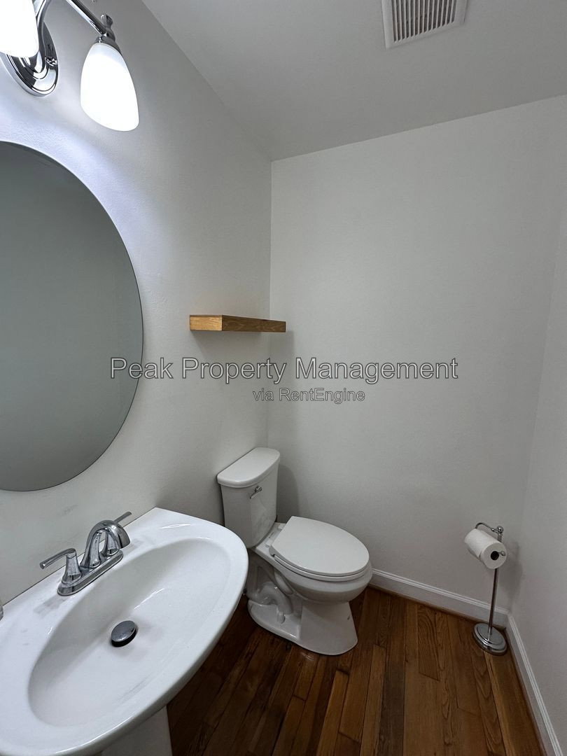 Gallery Image 9