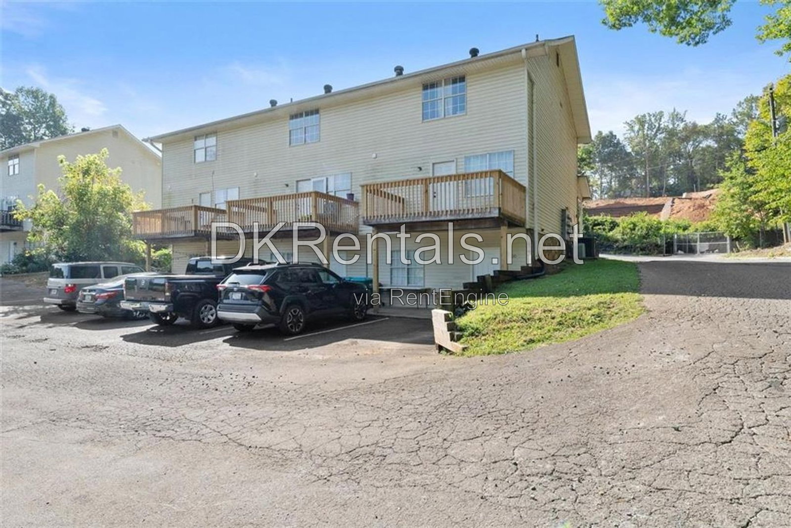 Gallery Image 0