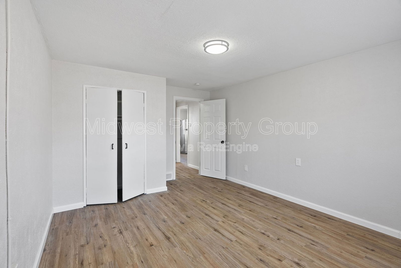 Gallery Image 16