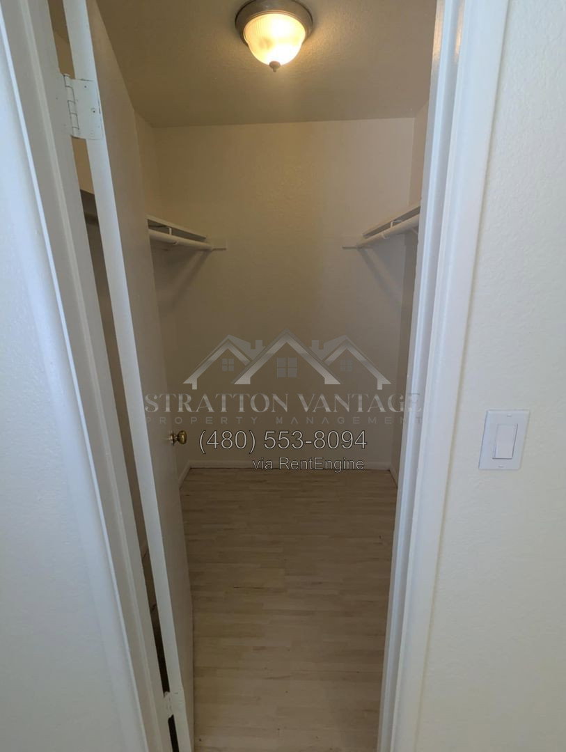 Gallery Image 18