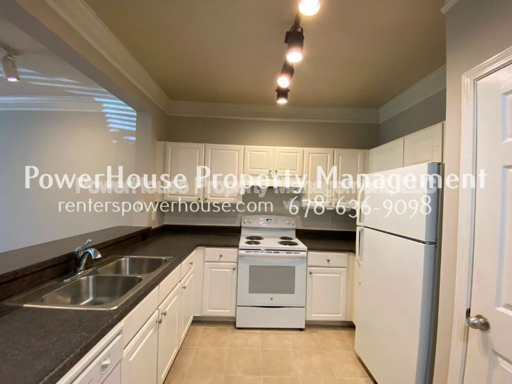 Gallery Image 12
