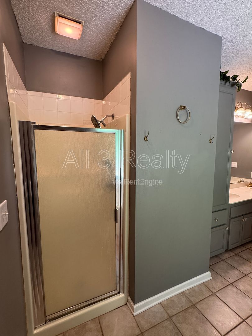 Gallery Image 25