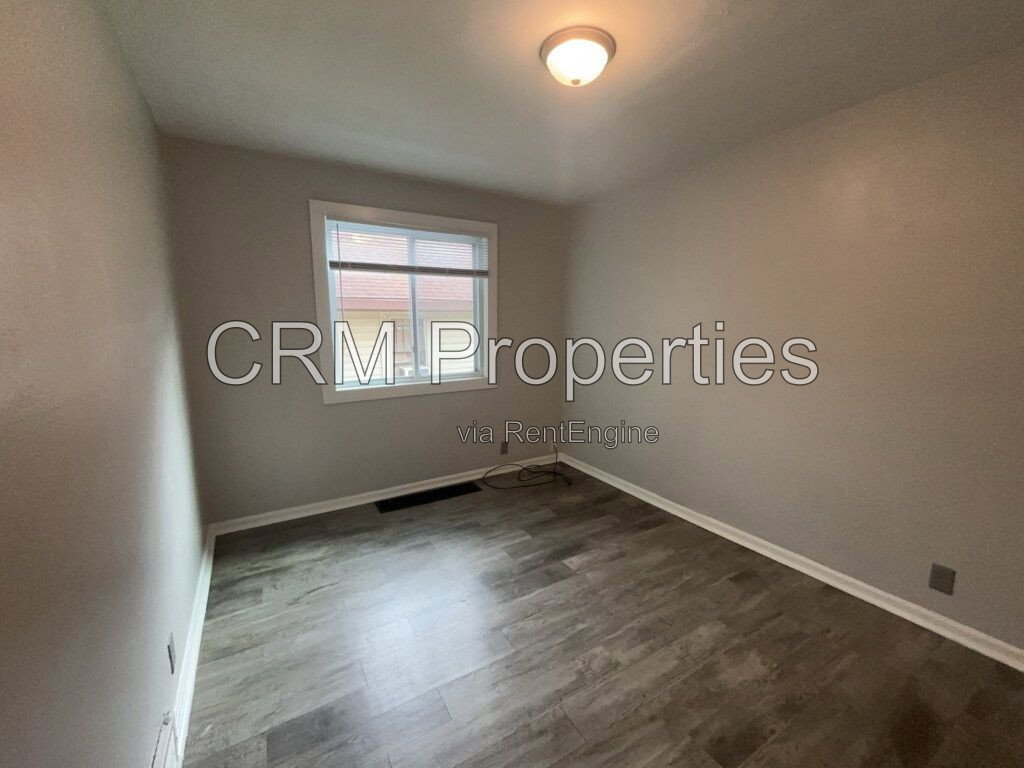 Gallery Image 25