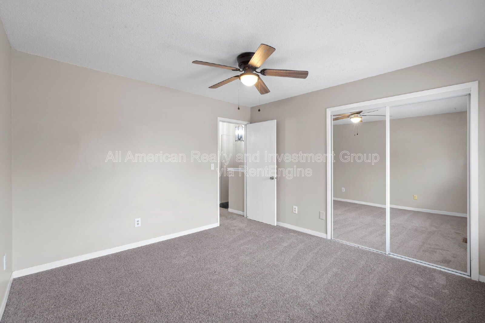 Gallery Image 15
