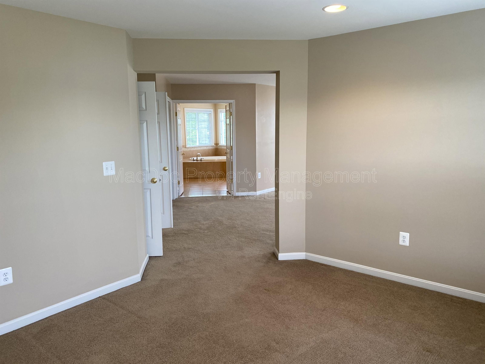 Gallery Image 42