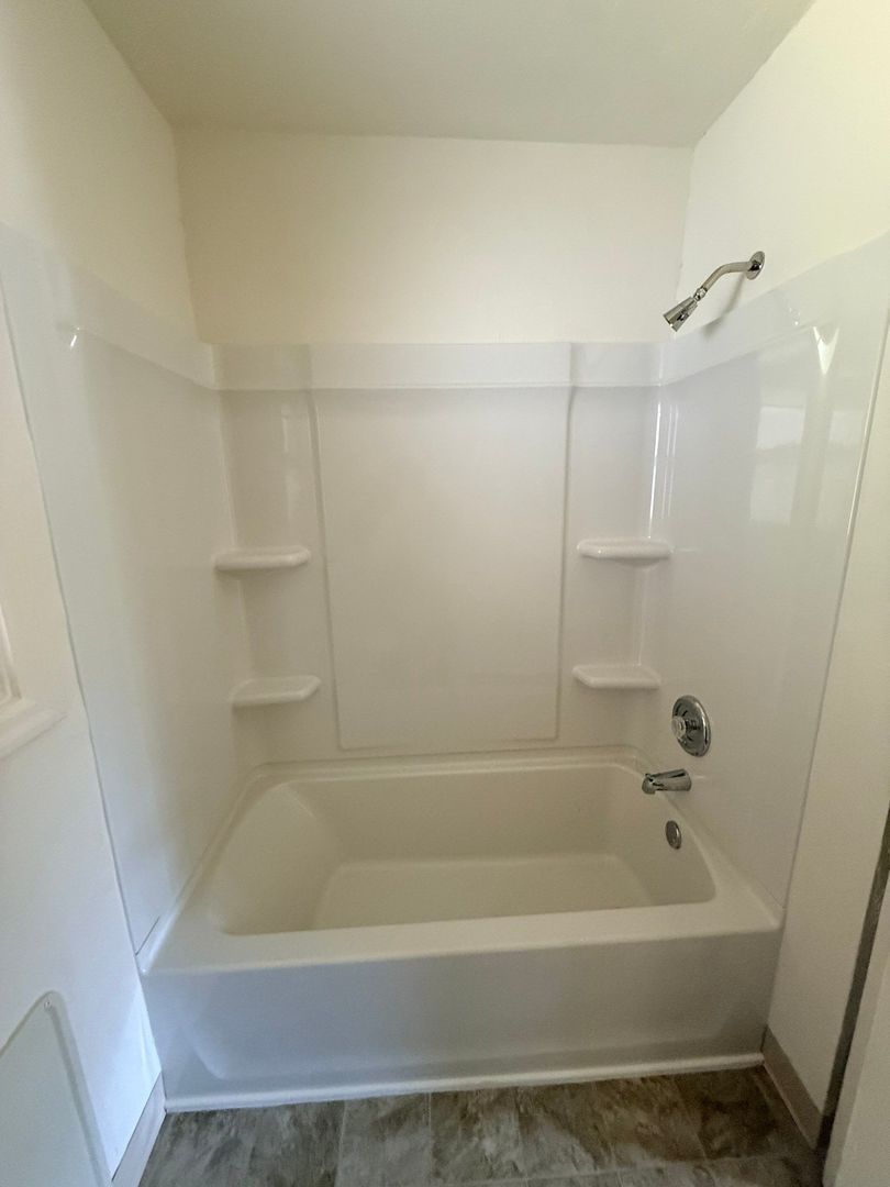 Gallery Image 19