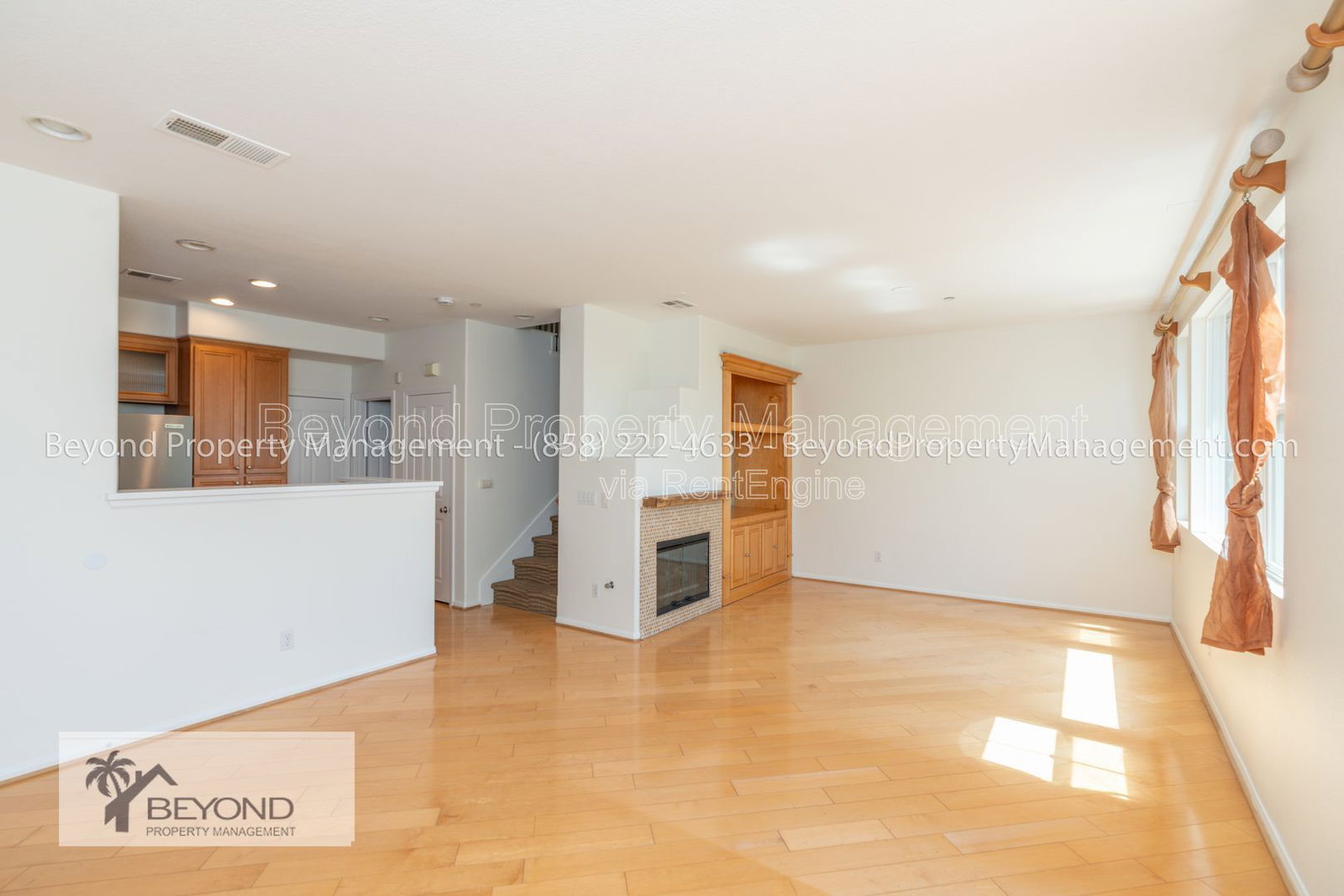 Gallery Image 0