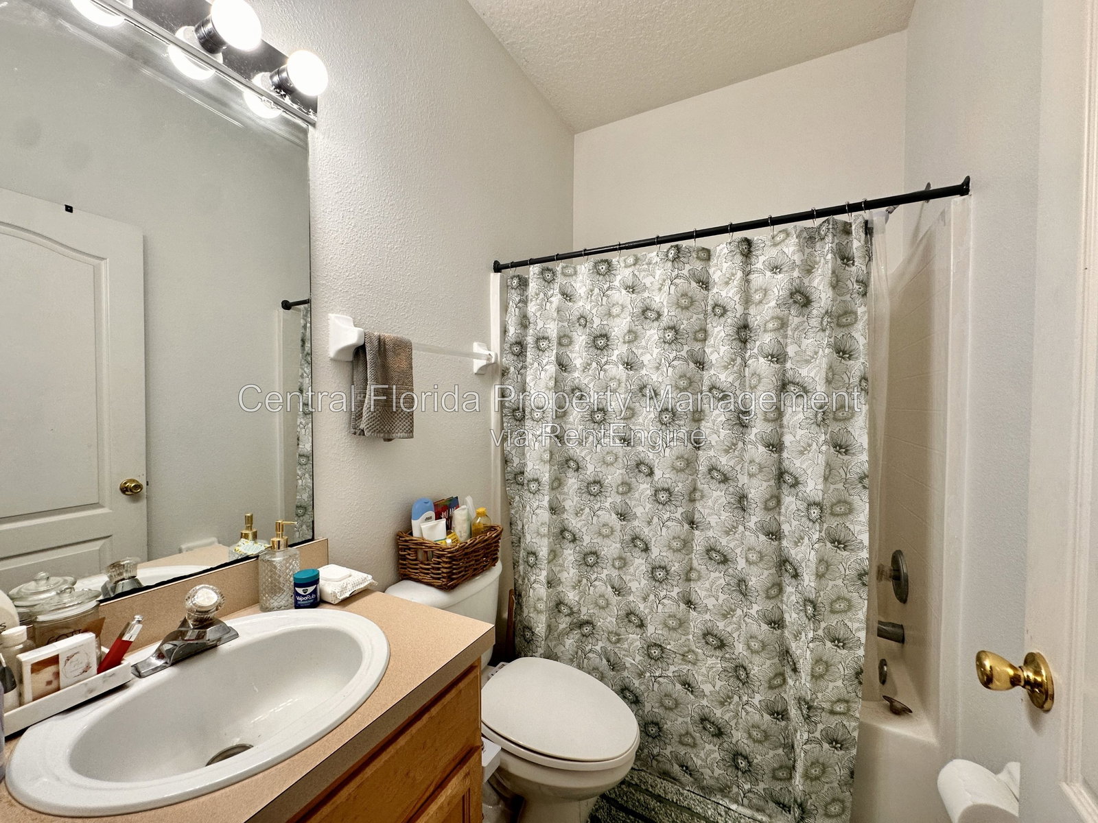 Gallery Image 17