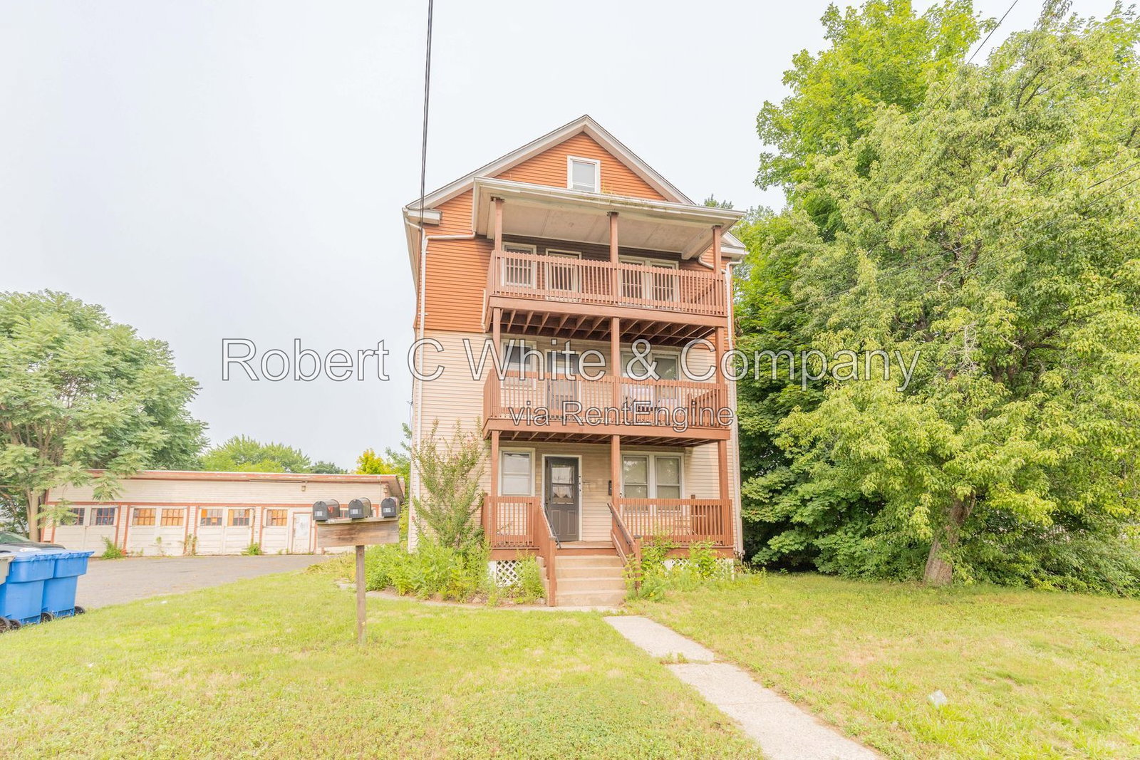 Gallery Image 0