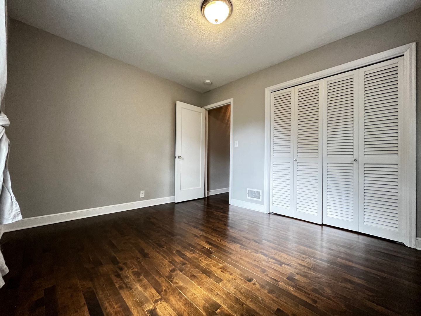 Gallery Image 19