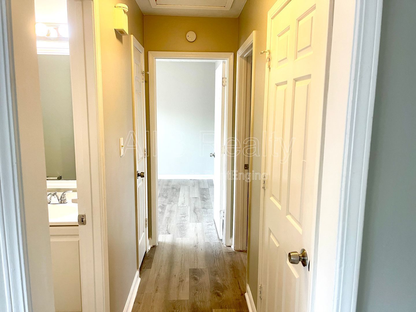 Gallery Image 9