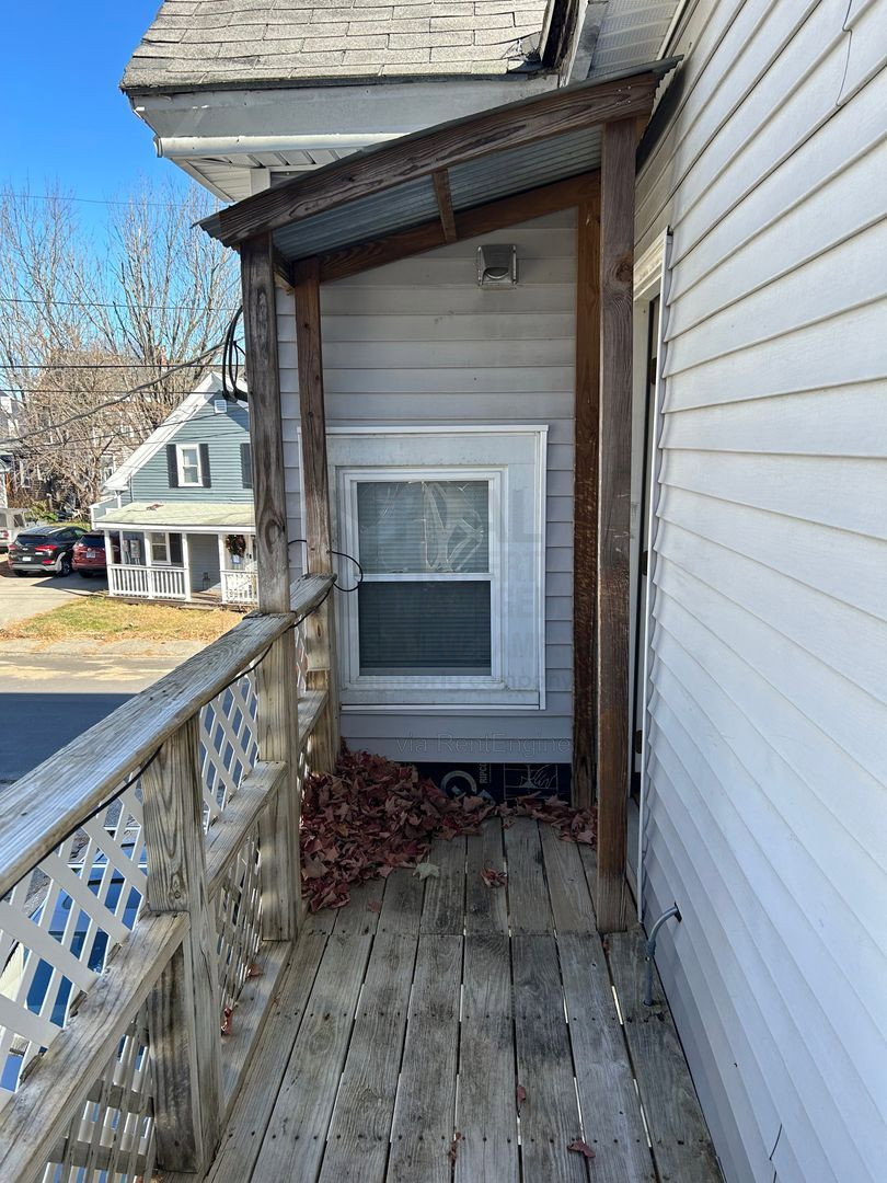 Gallery Image 16