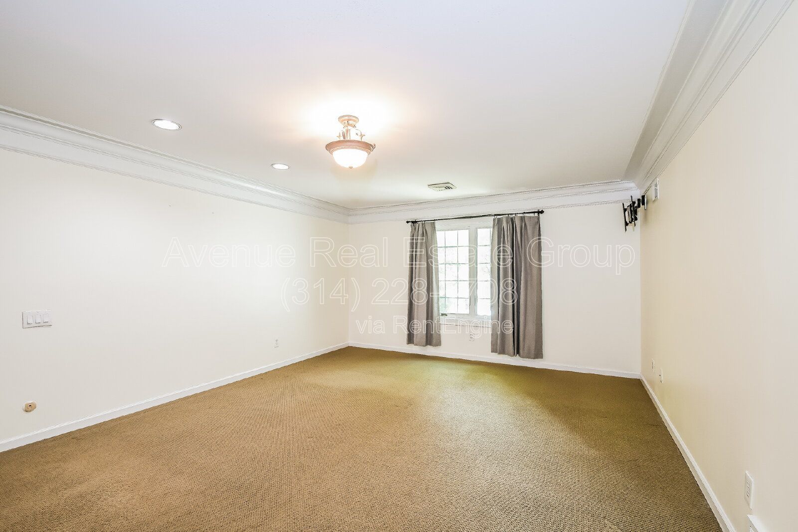 Gallery Image 10