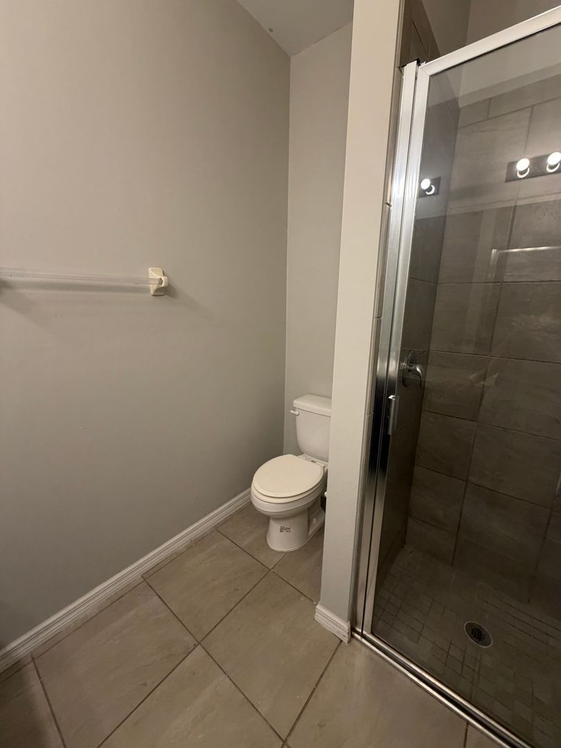 Gallery Image 19