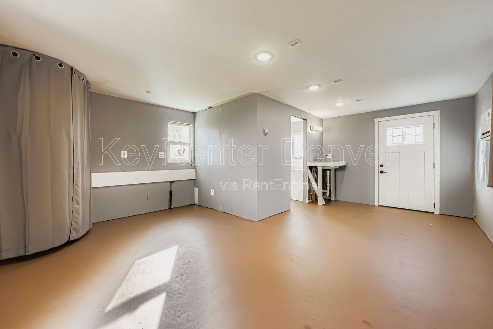 Gallery Image 14