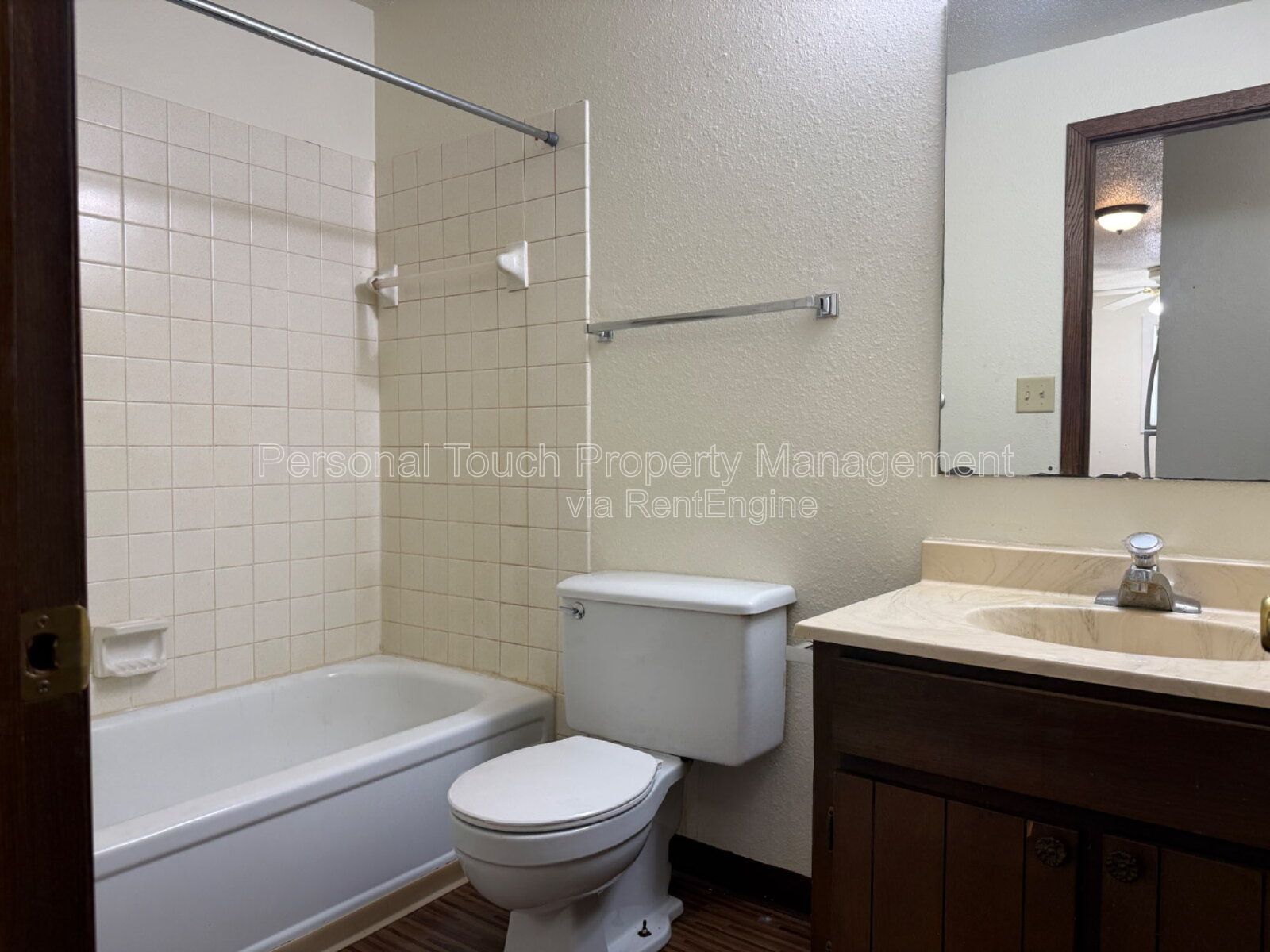 Gallery Image 16