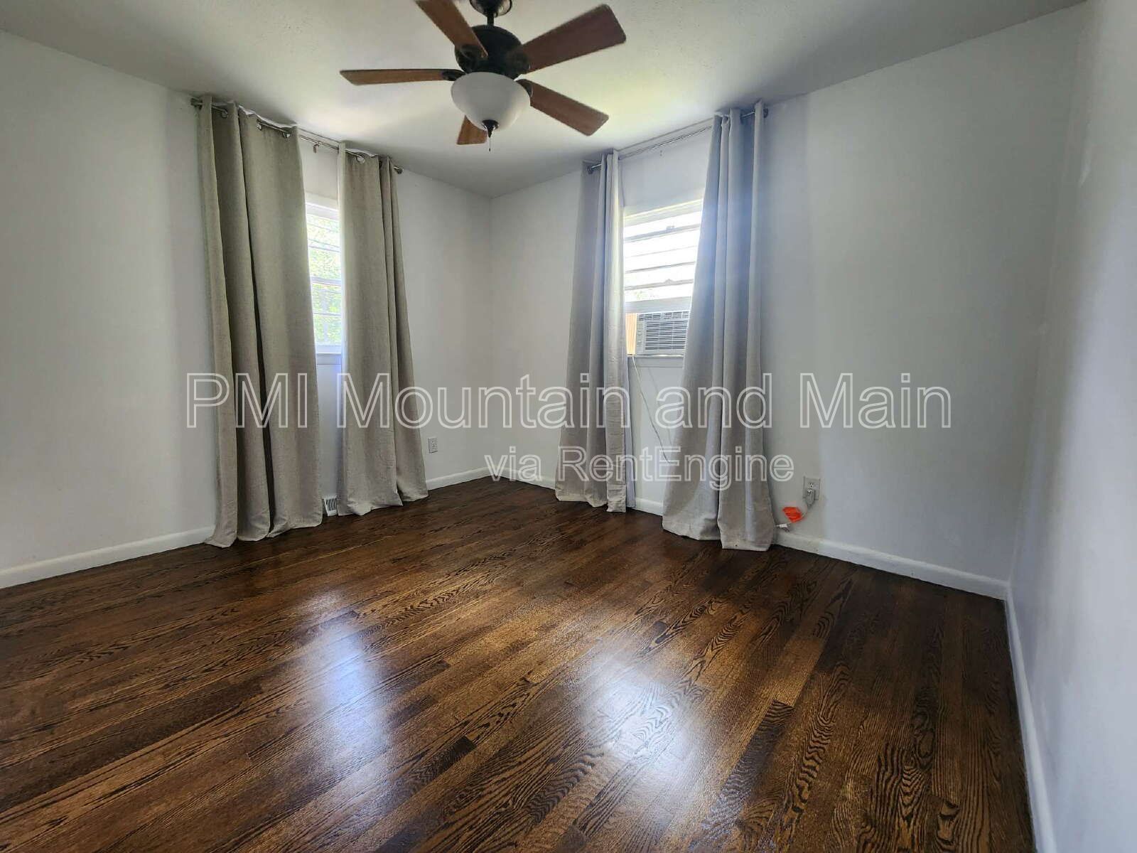Gallery Image 18