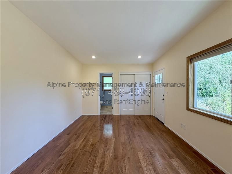 Gallery Image 25