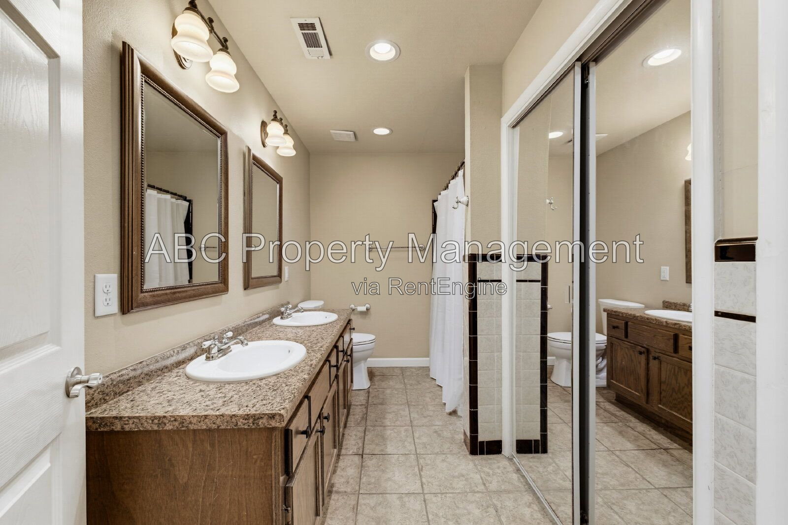 Gallery Image 18
