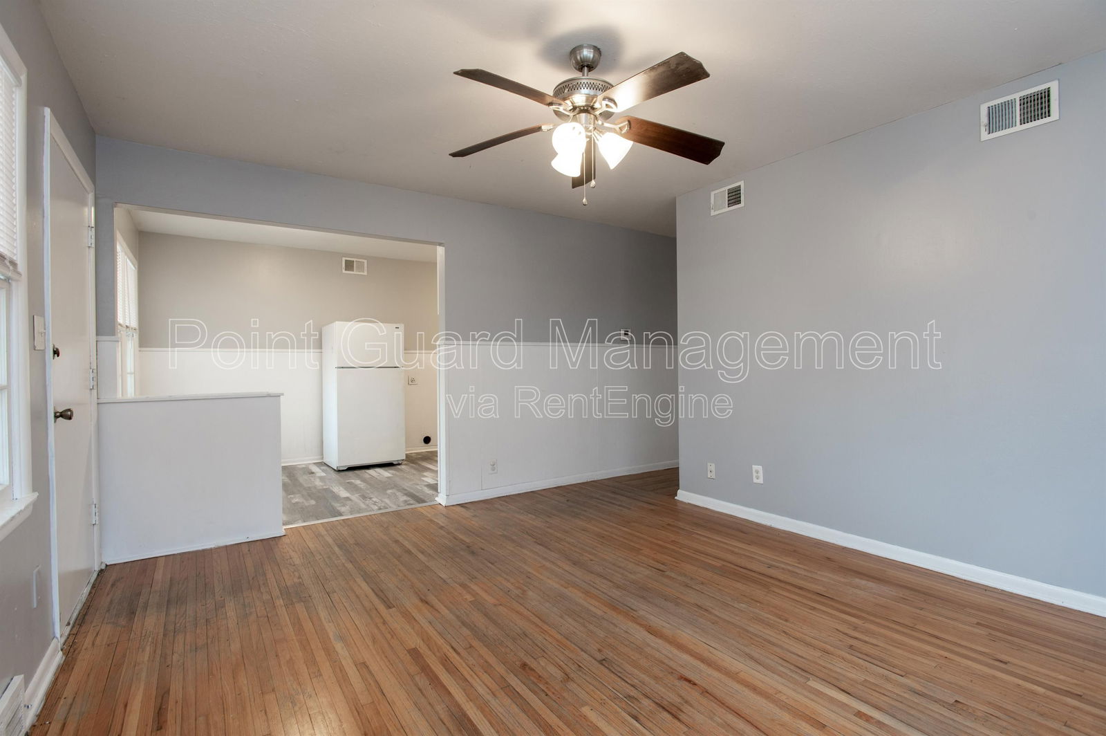 Gallery Image 0