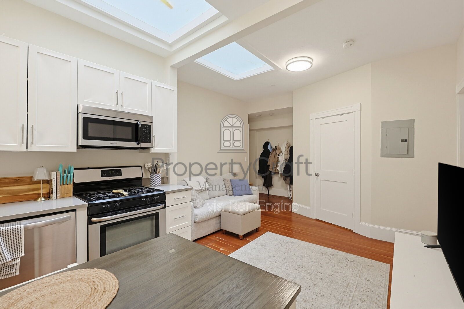 Gallery Image 9
