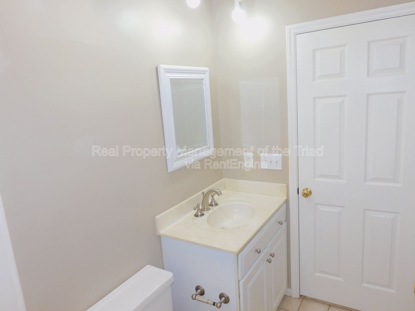 Gallery Image 19