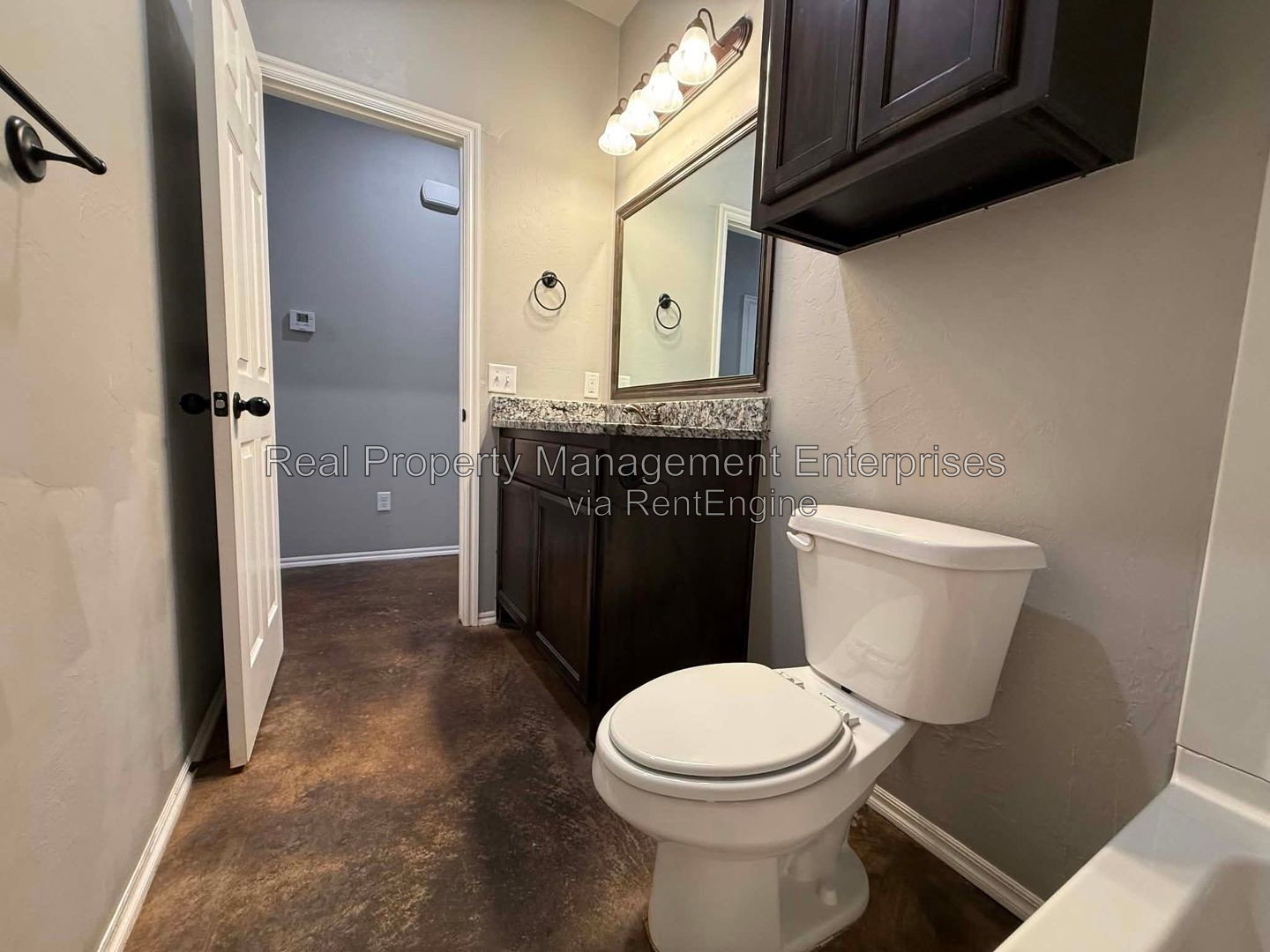 Gallery Image 16