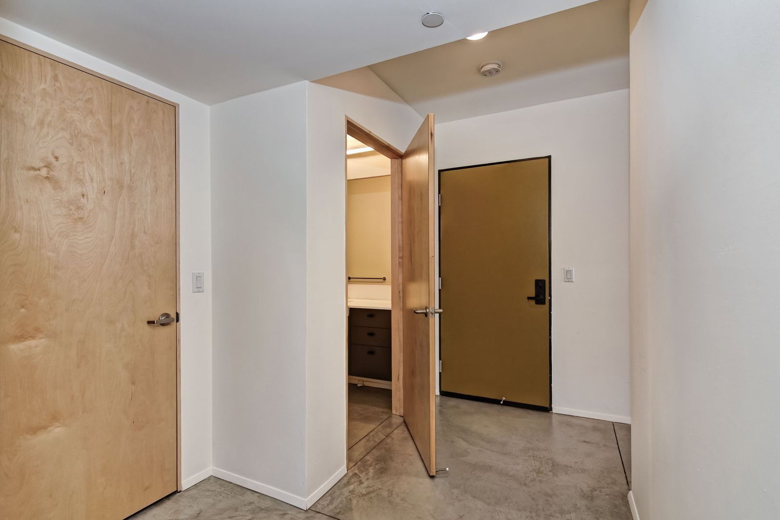 Gallery Image 15