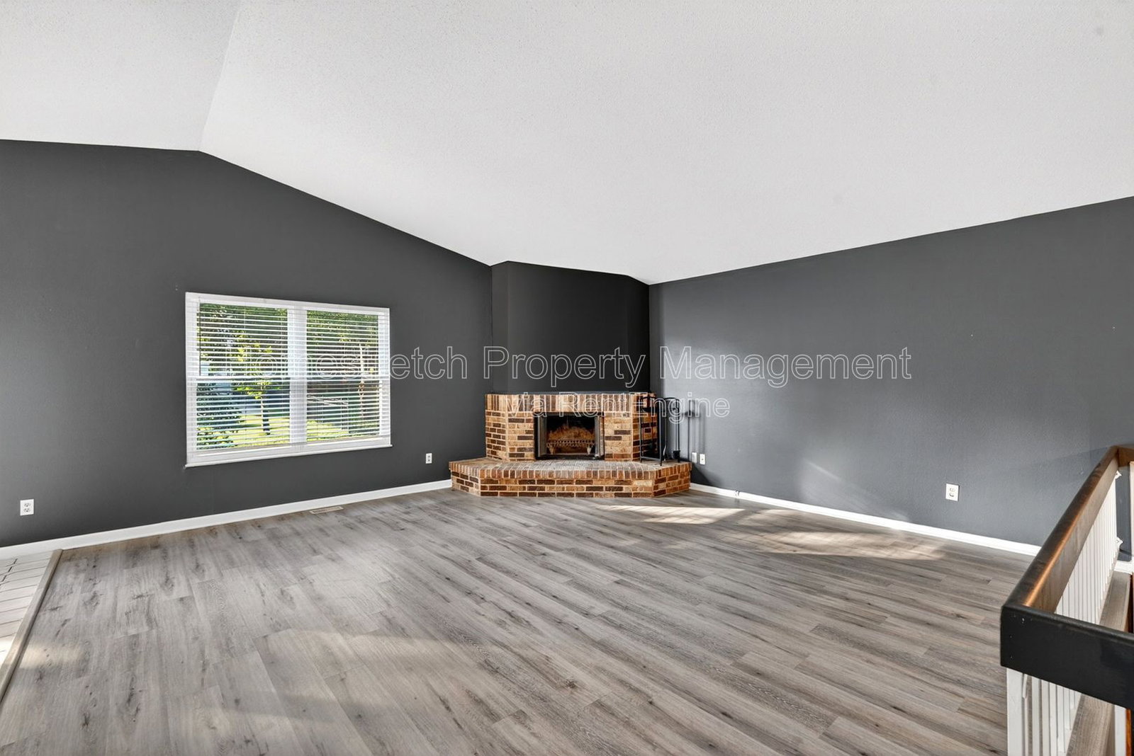 Gallery Image 19