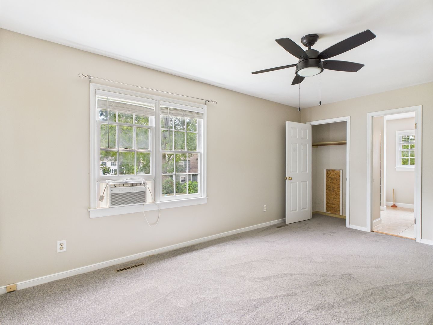 Gallery Image 18