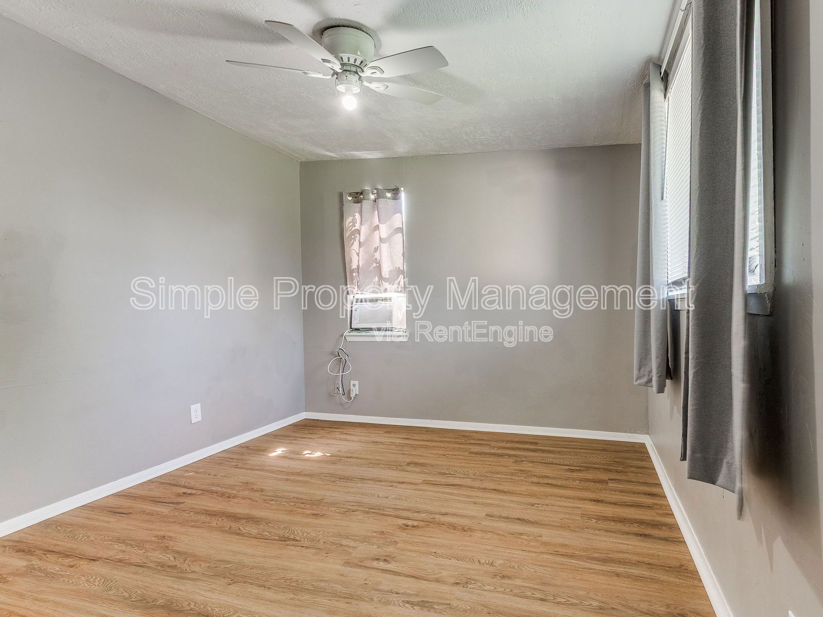 Gallery Image 16