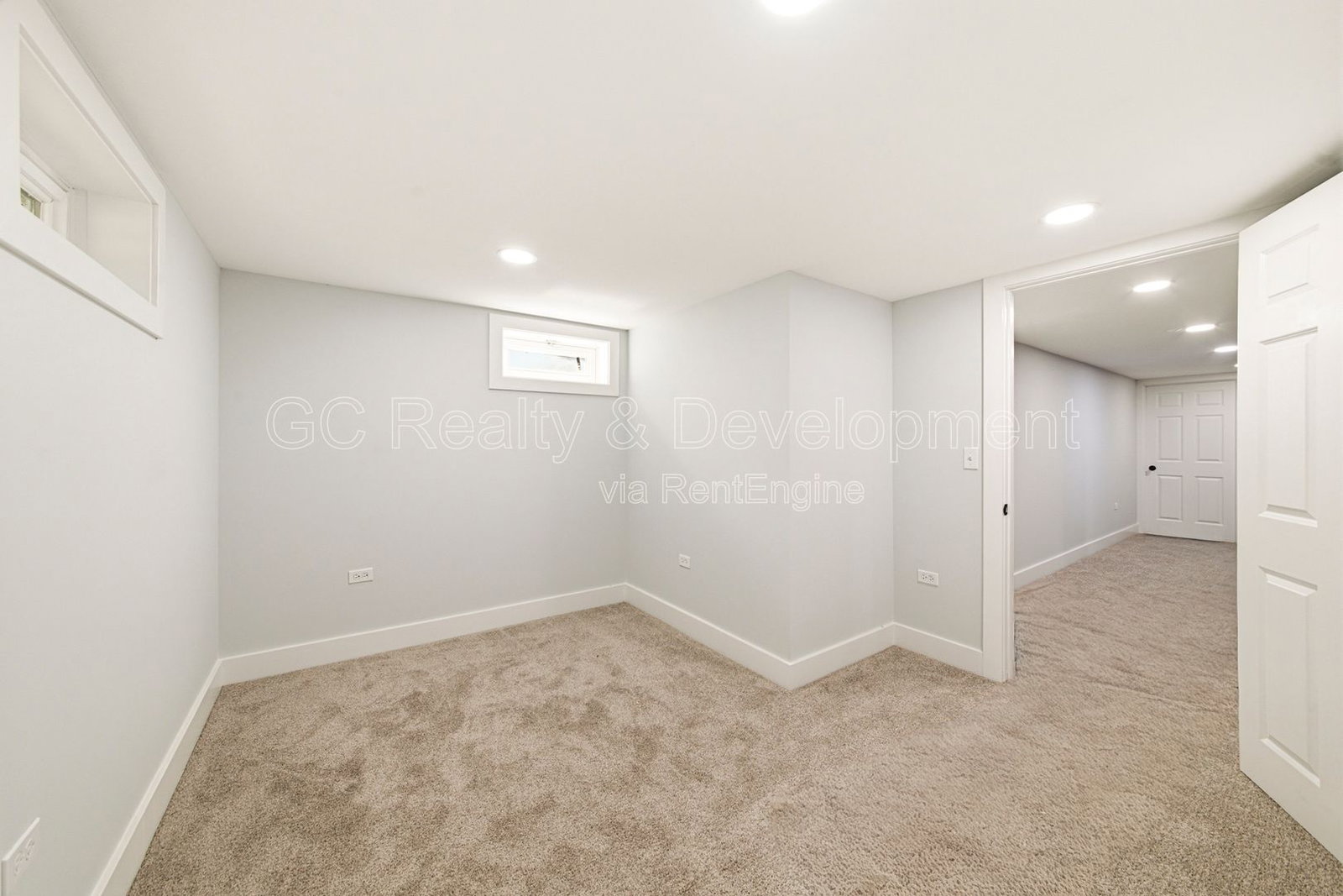 Gallery Image 15