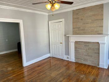 Gallery Image 0