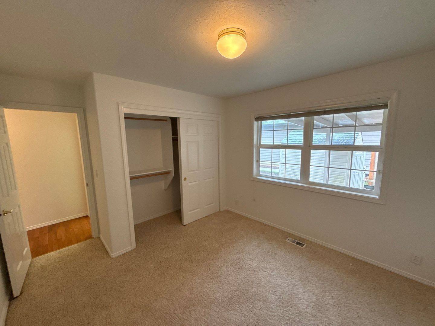 Gallery Image 33