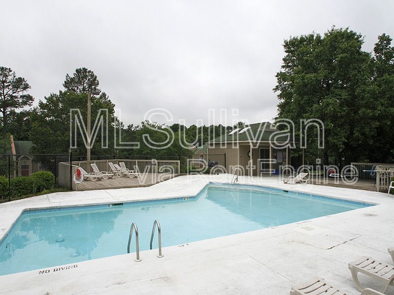 Gallery Image 18