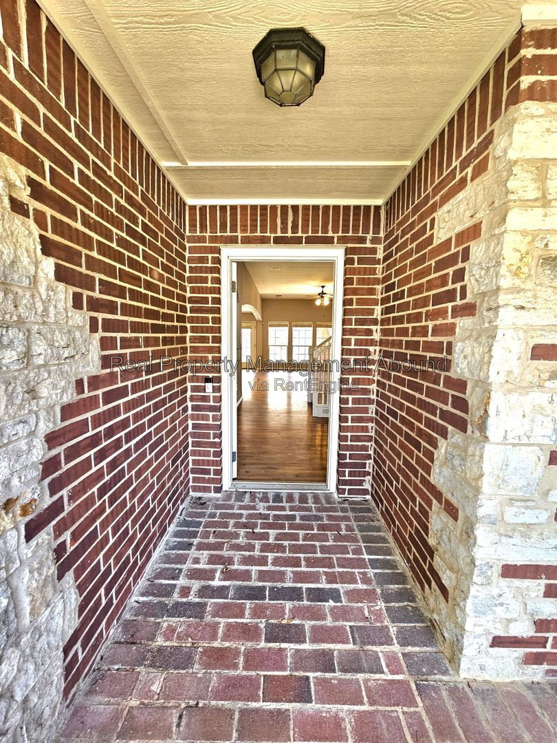 Gallery Image 6