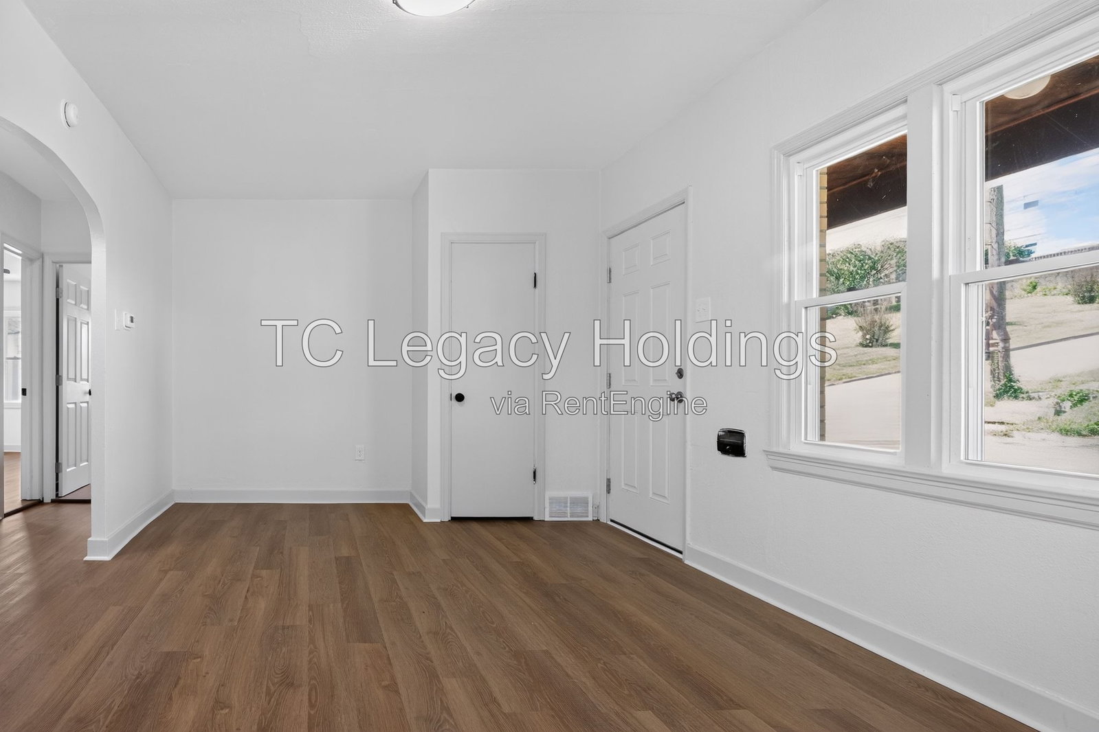 Gallery Image 9