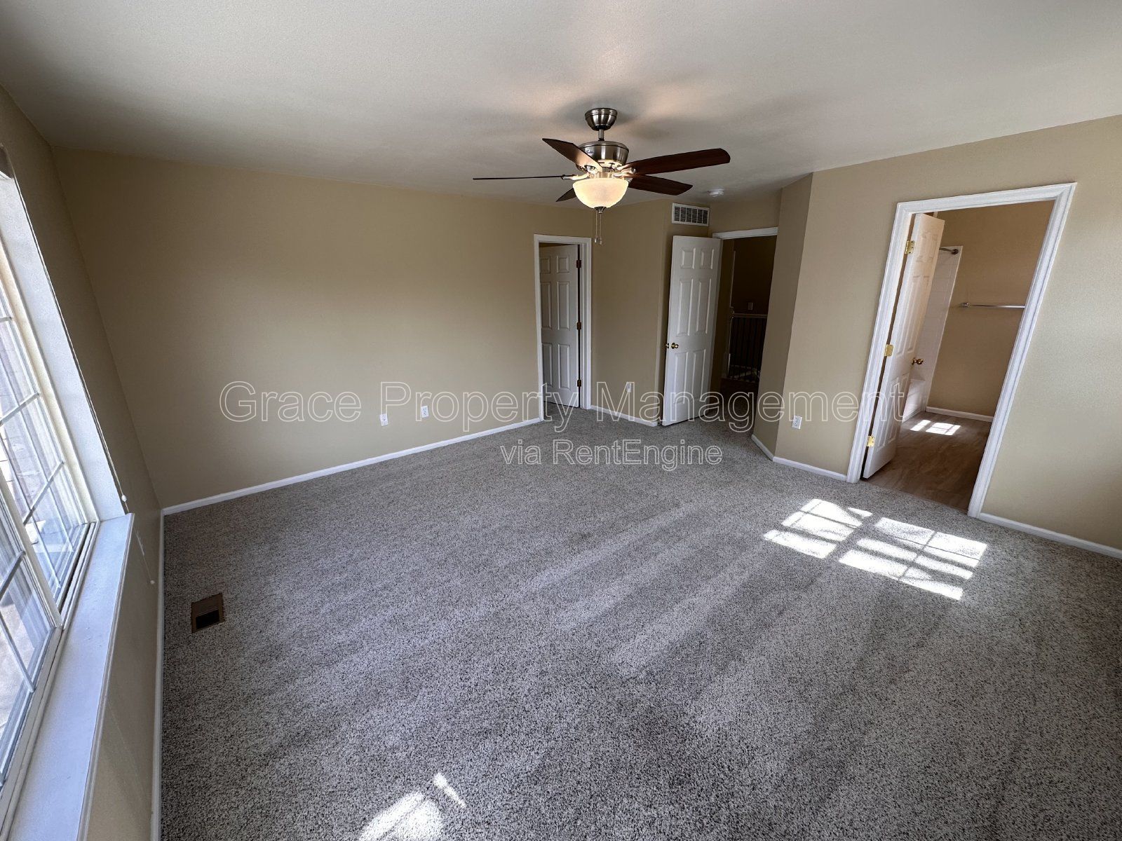 Gallery Image 25