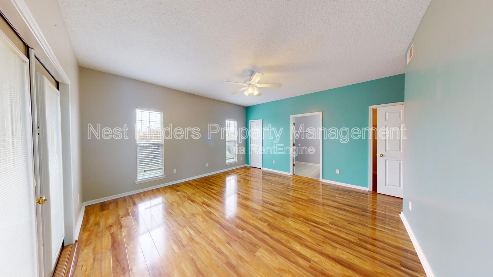 Gallery Image 17