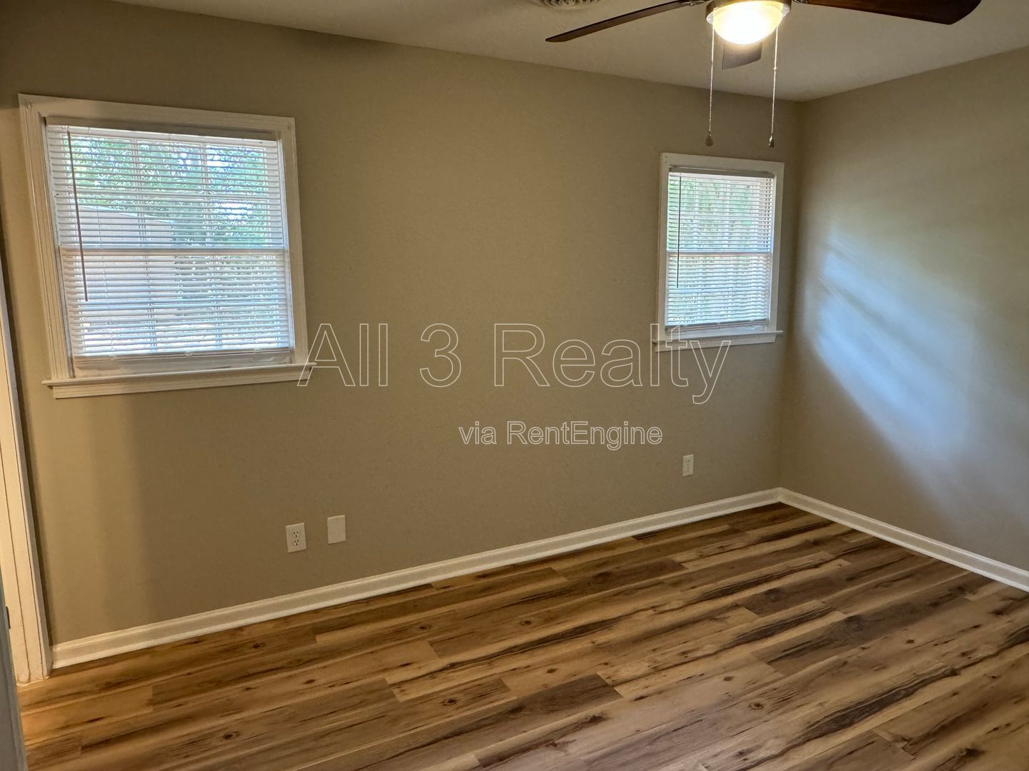 Gallery Image 19