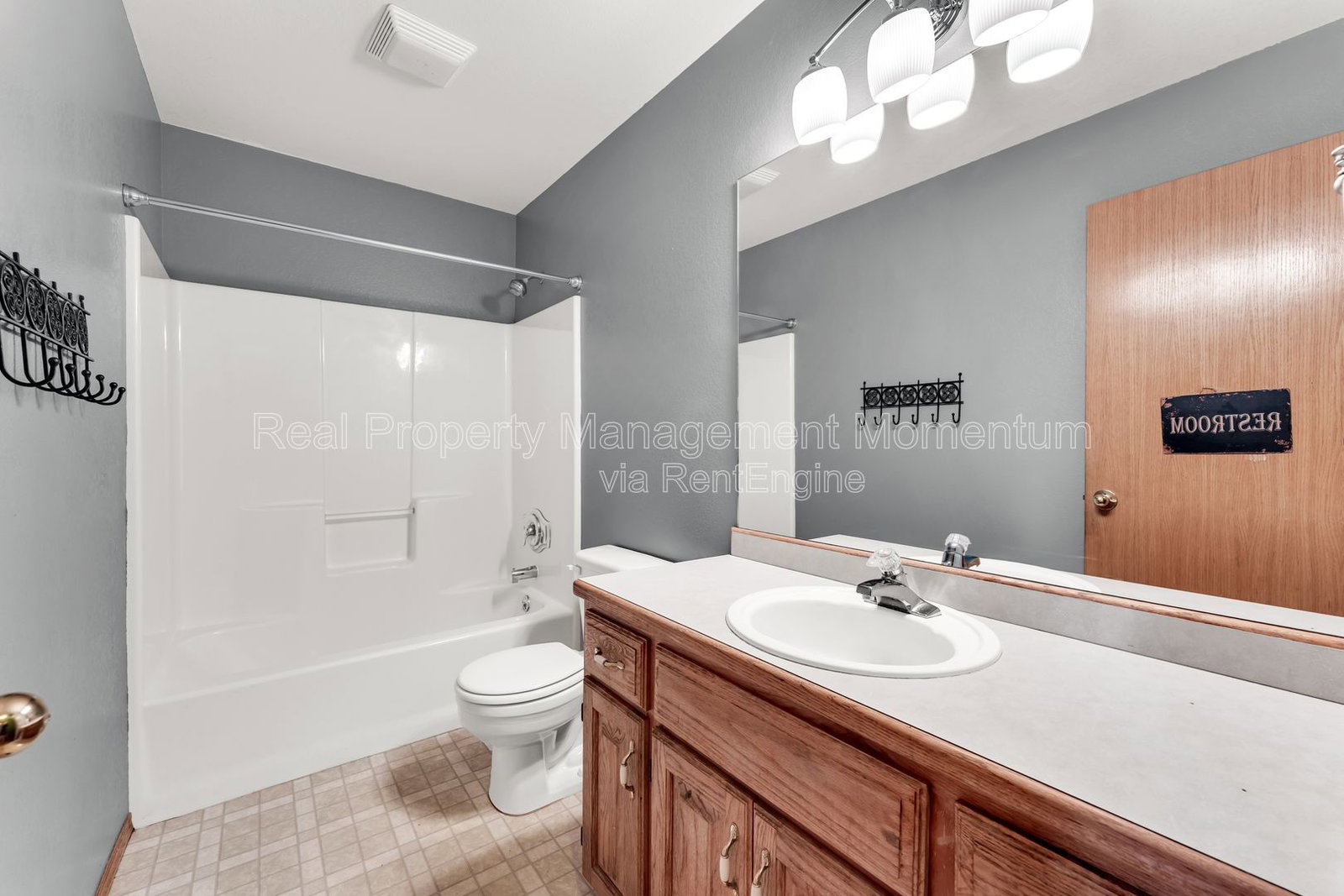Gallery Image 19