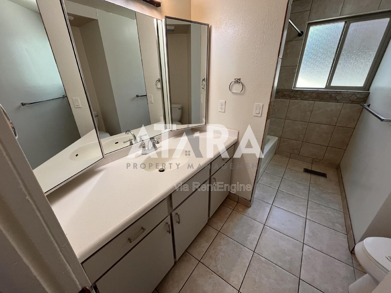 Gallery Image 17