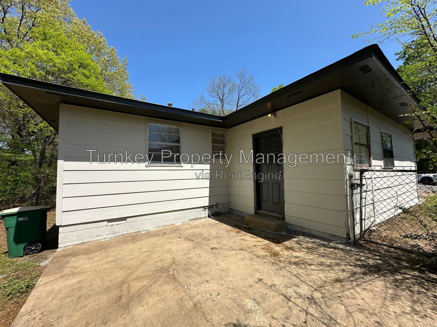 Gallery Image 13