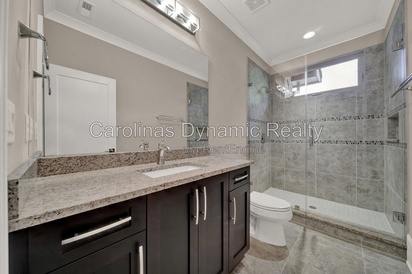 Gallery Image 37