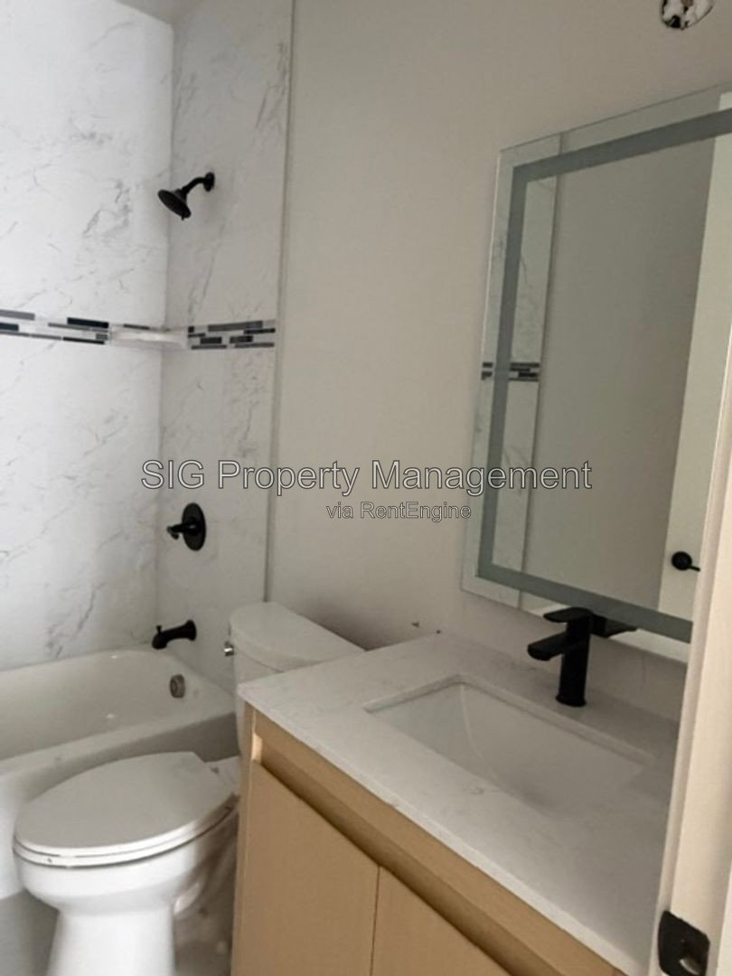 Gallery Image 18