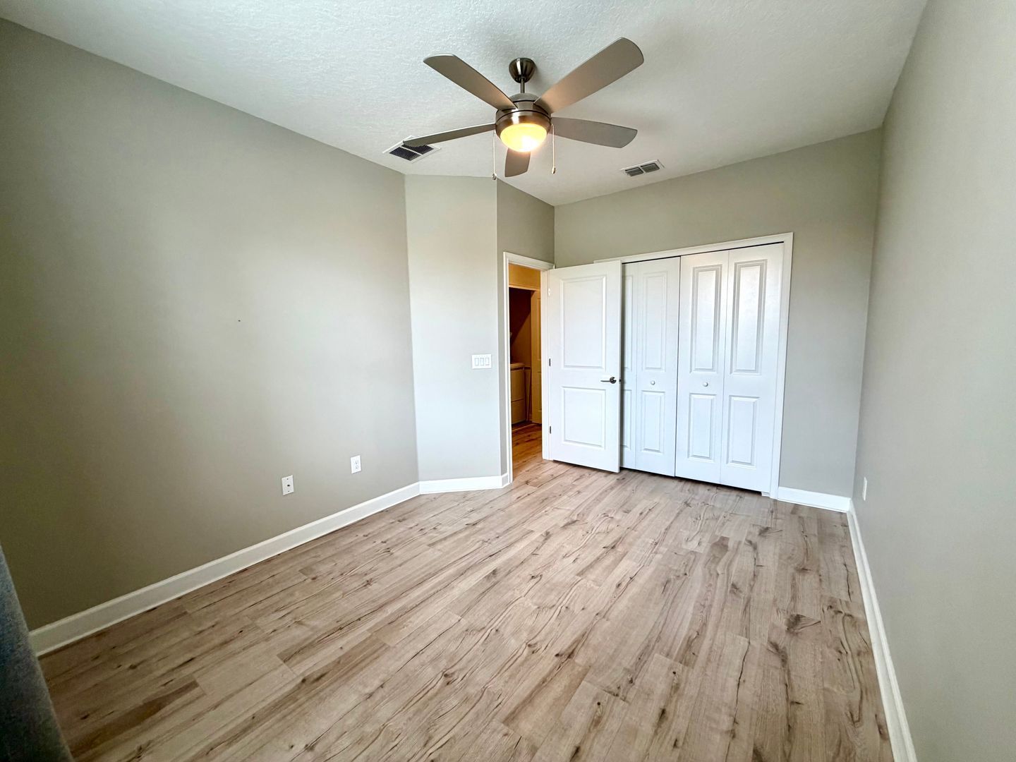 Gallery Image 25
