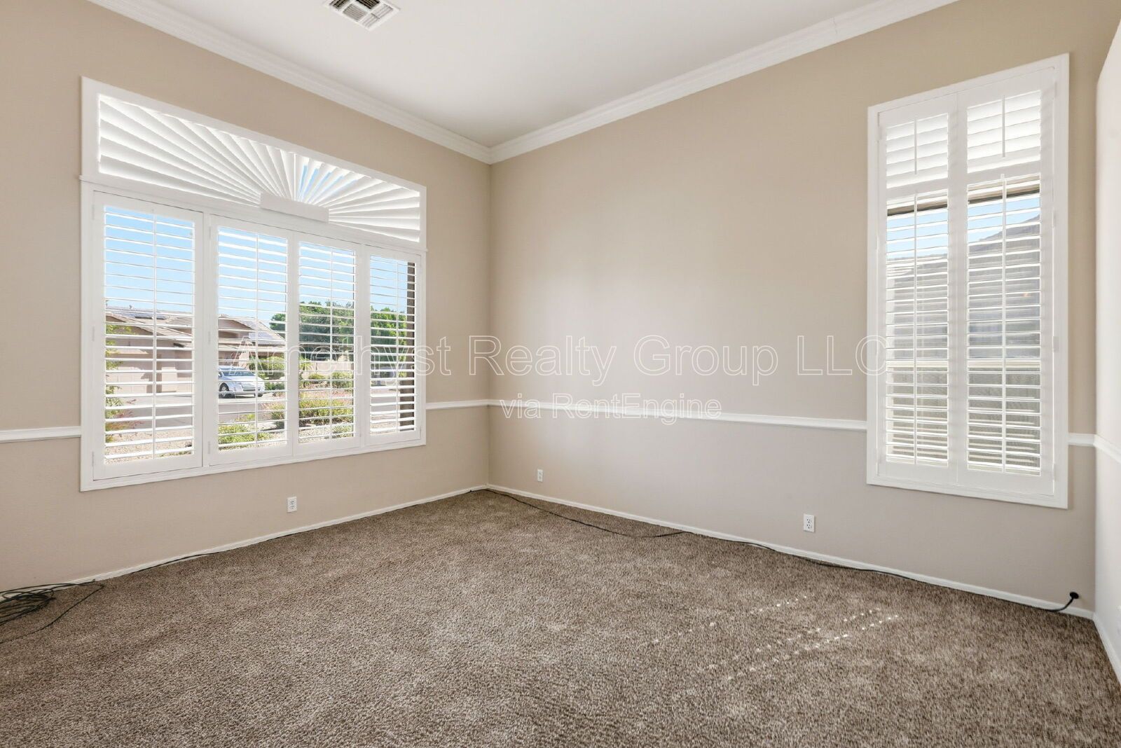 Gallery Image 19